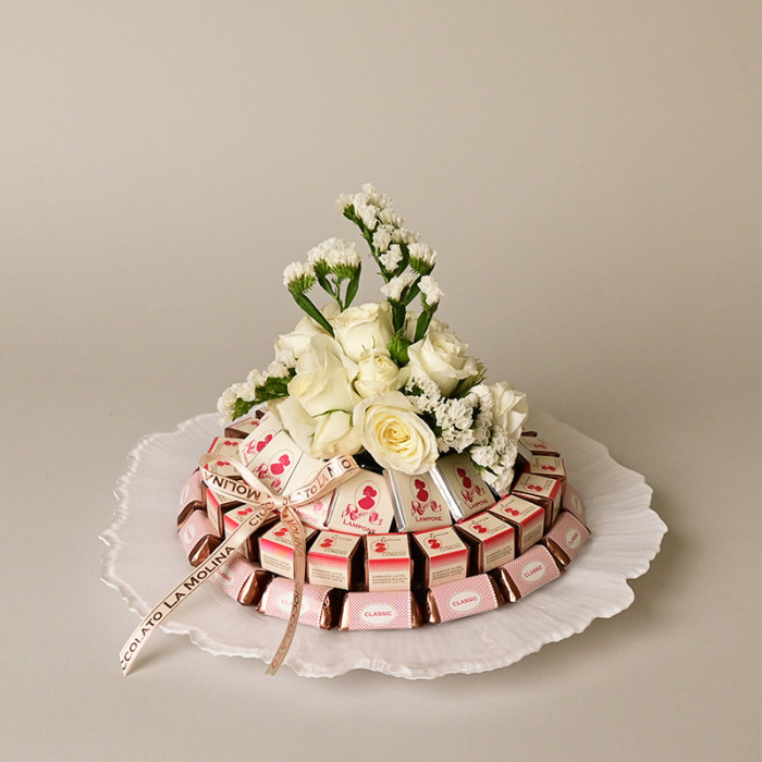 Wrapped Pralines White Plate